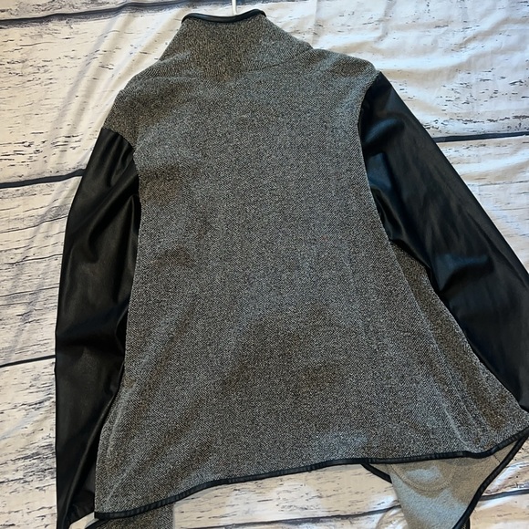 Jaime Faux Leather Cardigan Sweater Jacket Size 2x - Picture 7 of 10